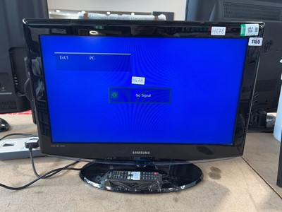 Lot 1155 - Samsung TV with remote