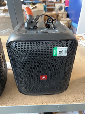 Lot 1177 - JBL Encore Party speaker & microphone