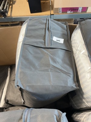 Lot 1845 - 2 Snuggledown Hotel Collection Luxurious Extra...