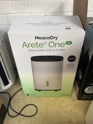 Lot 2215 - Meaco Dry Arete One dehumidifier and air purifier