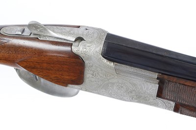 Lot 966 - (S2) 12 bore Browning 'D5G Type' Over and...