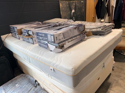 Lot 1863 - Dormeo Options Hybrid king mattress