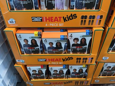 Lot 1679 - Box of kids 32 Degree Heat 4pce sets