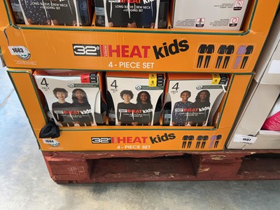 Lot 1684 - Box of kids 32 Degree Heat 4pce sets