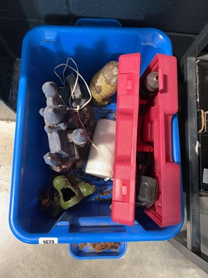 Lot 1673 - Blue crate of mixed household goods including...