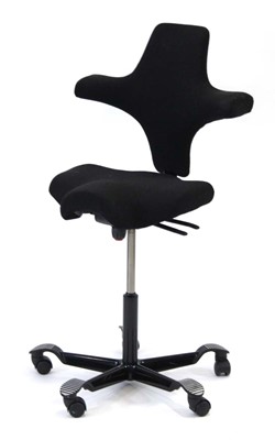 Lot 276 - A 2005 Hag Capisco ergonomic office chair on a...