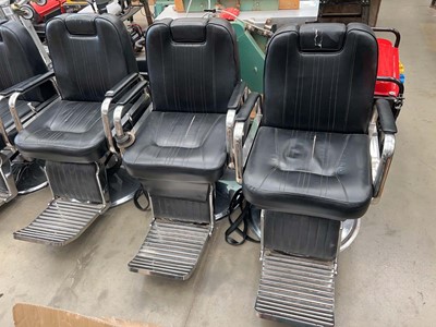 Lot 4446 - 5 leather effect barber chair