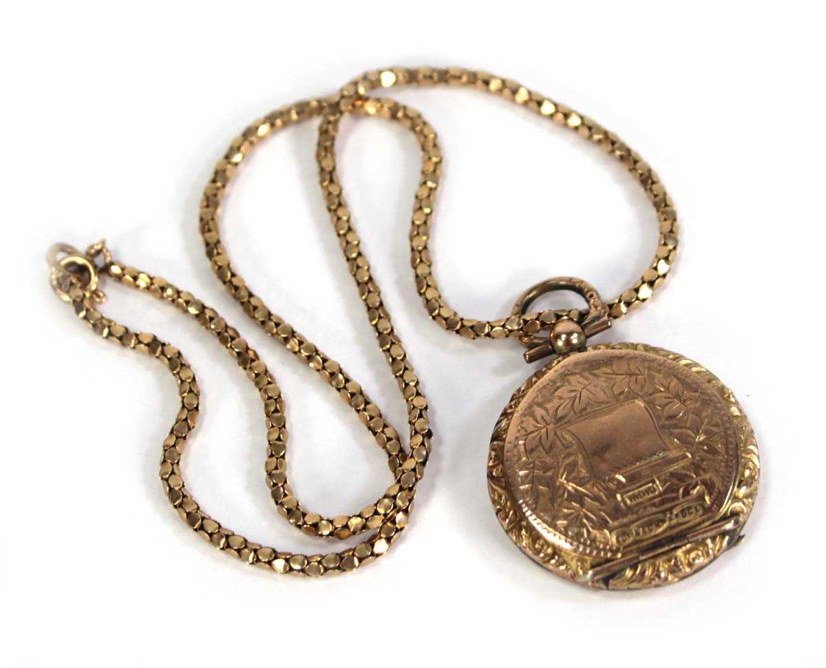 Lot 745 - A 9ct yellow gold snakelink necklace...