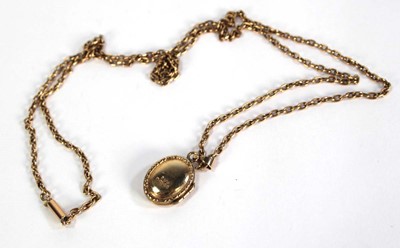 Lot 746 - A 15ct yellow gold chainlink necklace...