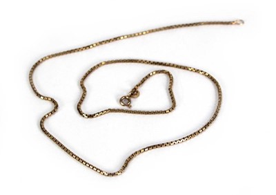 Lot 751 - A 9ct yellow gold boxlink necklace, l. 45 cm,...
