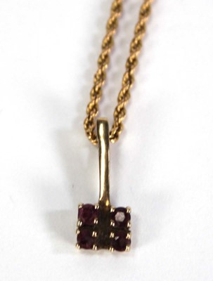 Lot 752 - A 9ct ropetwist necklace suspending a 9ct...
