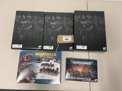 Lot 3767 - 5 x boxed Warhammer sets
