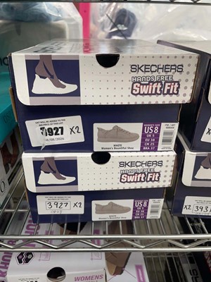 Lot 3466 - 2x pairs of ladies Skechers Bountiful trainers...