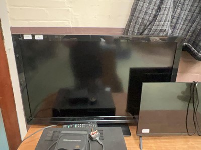 Lot 5 - Panasonic 37" flat screen TV