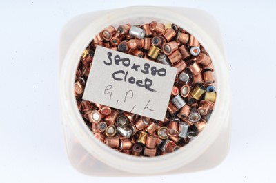 Lot 2367 - Tub of shotgun primers