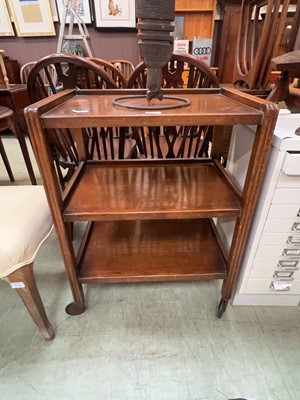 Lot 118 - Oak 3-tier tea trolley
