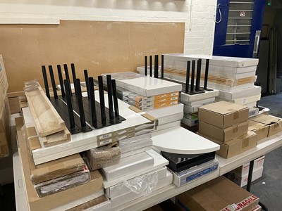 Lot 2 - Large quantity of miscellaneous floating...