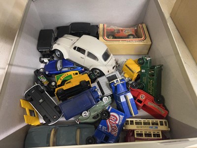 Lot 341 - A box containing assorted die cast vehicles to...