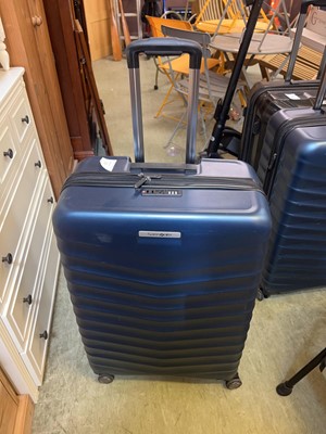 Lot 176 - A Samsung two piece blue suitcase set