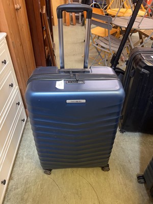 Lot 177 - A Samsung two piece blue suitcase set