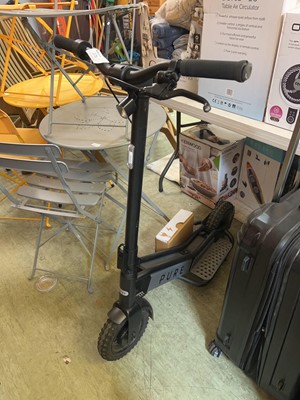 Lot 179 - A Pure Electric Scooter with charger