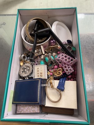 Lot 439 - A box of costume jewellery,watches, etc