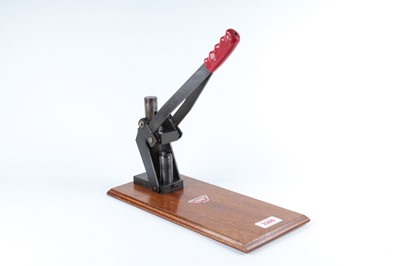 Lot 2366 - Wamadet reloading press