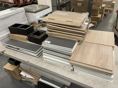 Lot 42 - Miscellaneous floating shelves by Top Shelf...