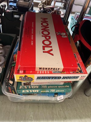 Lot 490 - A tray of various board games to include...