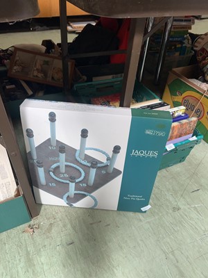 Lot 506 - A Jaques boxed quoits set (Unchecked)