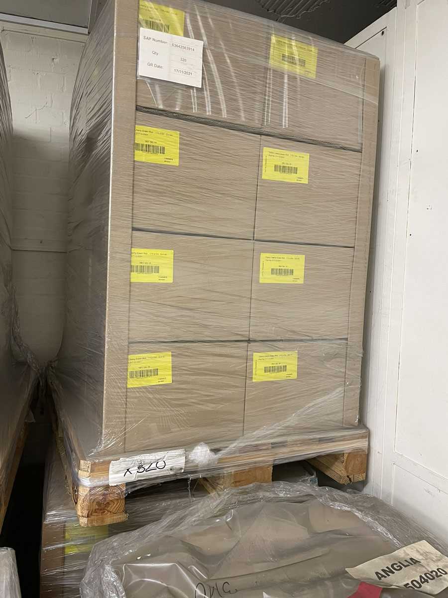 Lot 66 - Pallet of 32 boxes each containing 10 rolls of...
