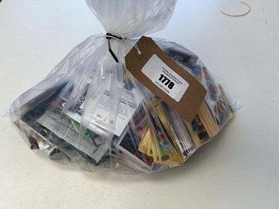 Lot 1778 - Bag containing various loose sports cards...