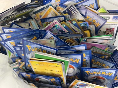 Lot 1786 - Bag containing quantity of loose Pokémon...