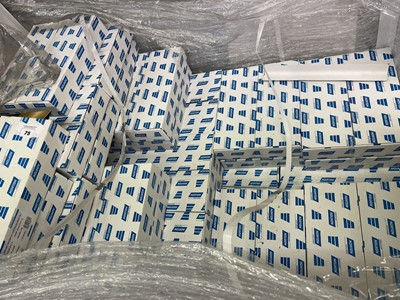 Lot 75 - Approx. 70 boxes of 10 packs of 6 Norton metal...