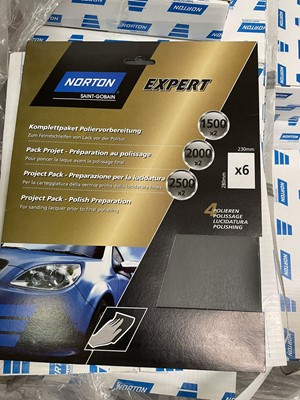 Lot 75 - Approx. 70 boxes of 10 packs of 6 Norton metal...
