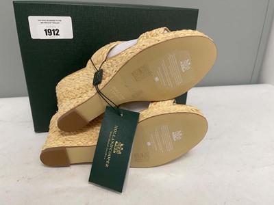 Lot Holland Cooper size 7 amalfi wedge espadrille...