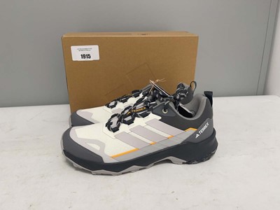 Lot Adidas UK9 terrex skychaser AX5 trainers in...