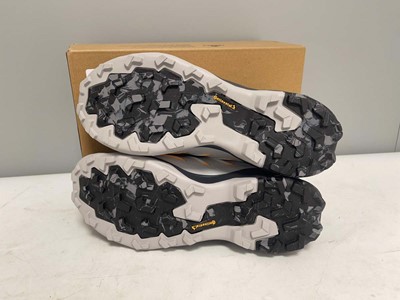 Lot Adidas UK9 terrex skychaser AX5 trainers in...