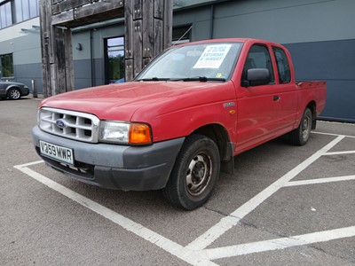 Lot (V359 MWR) 2000 Ford Ranger Super Cab RWD...