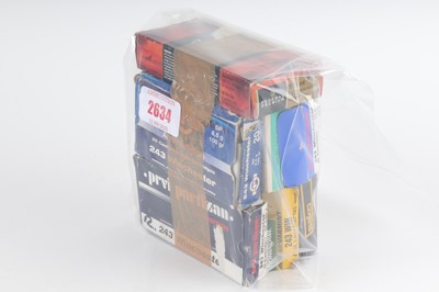 Lot 2634 - (S1) 119 x .243 Win. rifle cartridges, 70 to...
