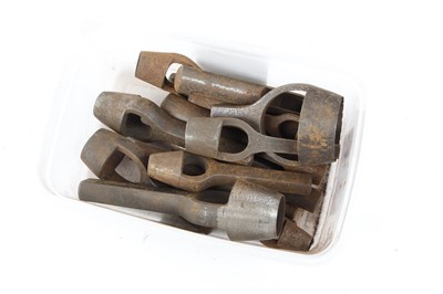 Lot 1533 - Tray containing 16 wad punches