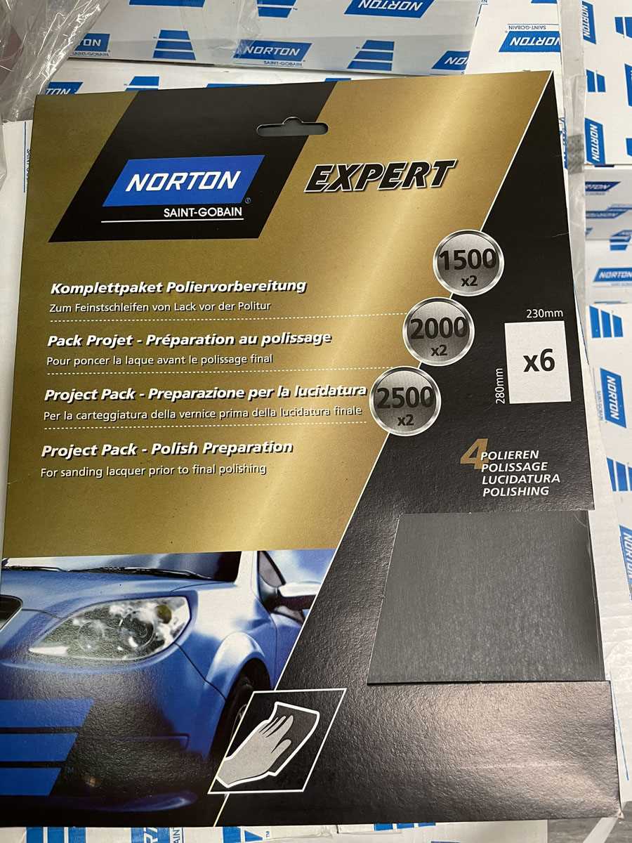 Lot 92 - Approx. 100 boxes of Norton Expert project...