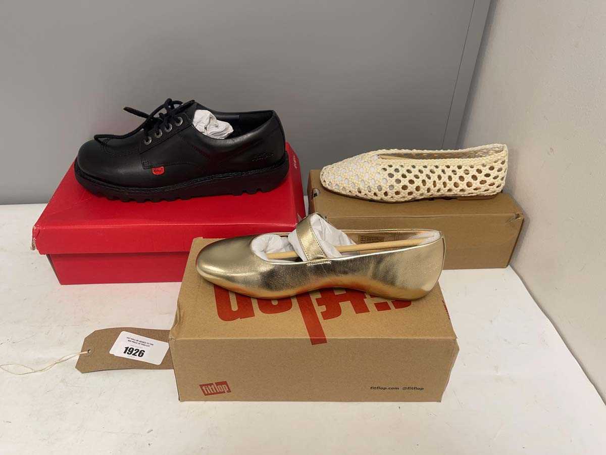 Lot 3x boxed pairs of shoes to include Office UK7,...