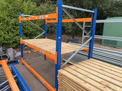 Lot 4227 - Warehouse metal boltless rack with slatted...