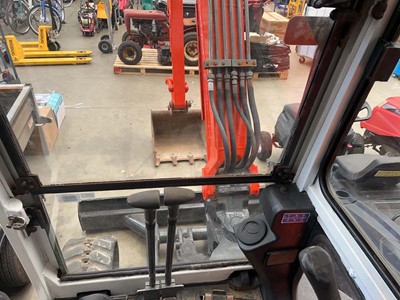 Lot 4329 - Kubota KX101-3 3 1/2tonne mini excavator