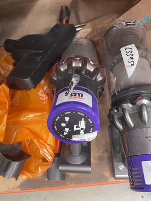 Lot 3206 - Hand held Dyson V10 with battery and accessories