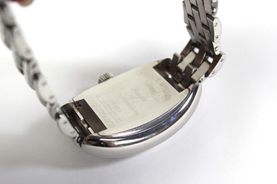 Lot 451 - A gentleman's stainless steel King...
