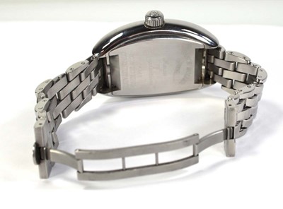 Lot 451 - A gentleman's stainless steel King...