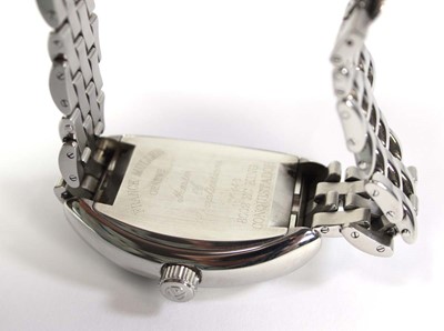 Lot 451 - A gentleman's stainless steel King...