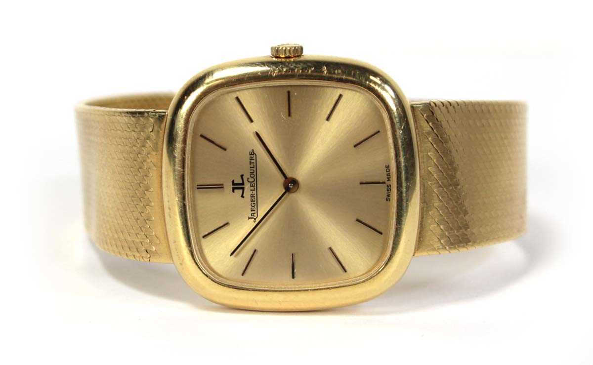 Lot 452 - A gentleman's 18ct yellow gold wristwatch by...